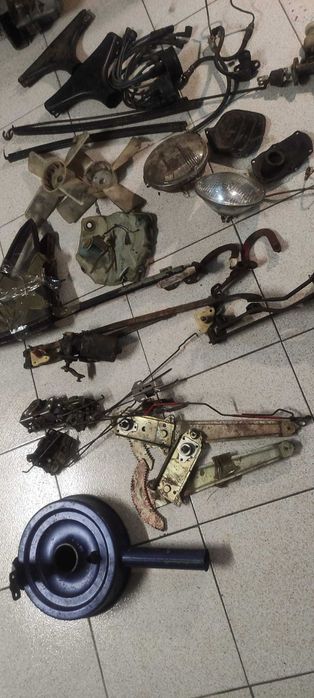 Peças  Material Datsun 1200