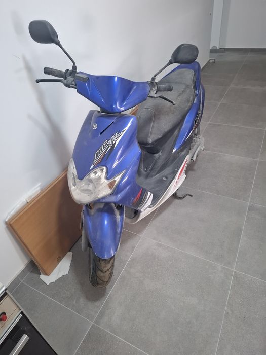 Moto  yamaha como nova