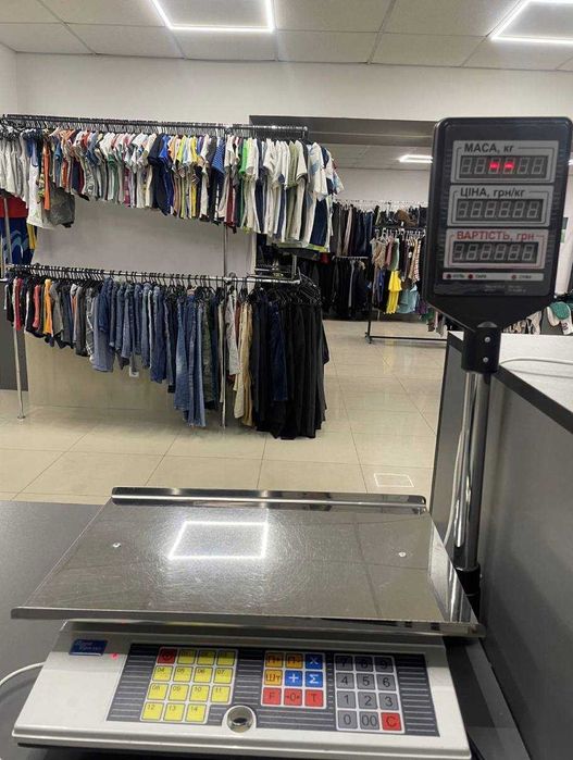 Вигідна пропозиція для магазинів Секонд-хенд для магазину. Понад 12 тонн