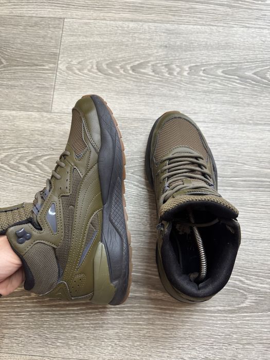 Ботинки Puma.