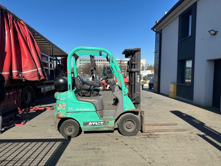 Wózek widłowy gazowy Mitsubishi FG18N Triplex