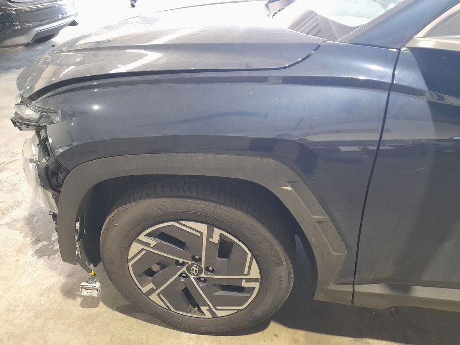Guarda-lamas esquerdo HYUNDAI Tucson (NX4E)