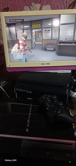 Продам Sony playstation 3 полностью рабочую на 500GB