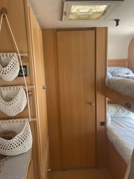 Autocaravana fiat ducato 2.3 (2004) 6 lugares