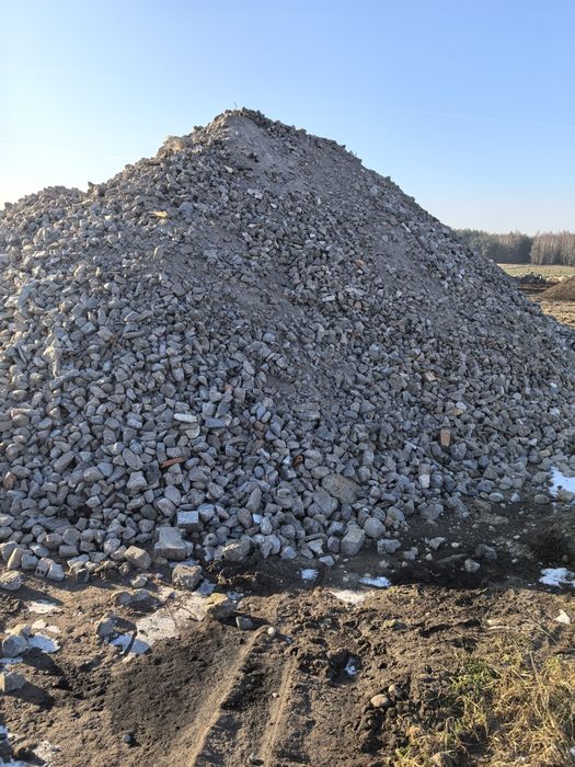 Sprzedaż kruszywa, gruzu, żwiru