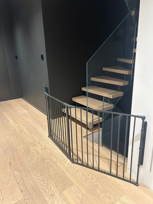 bramka ochronna Baby Dan FLEX L (czarna)