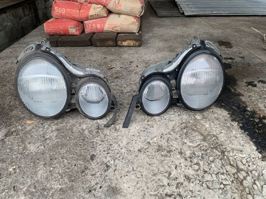 Фари w210 до рест хороший стан кріплення цілі