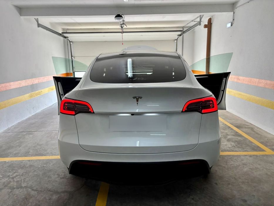 Tesla Model Y Tração Traseira