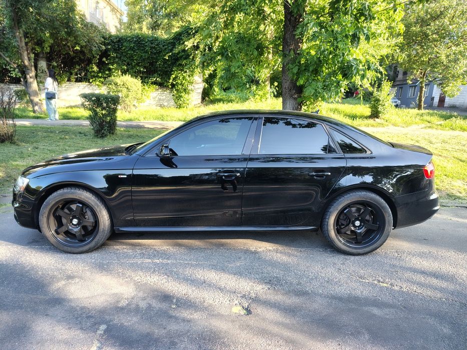 АУДИ А4 2015 кваттро