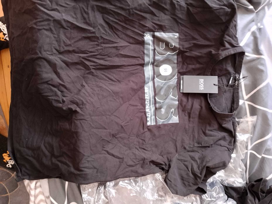 Sprzedam tishert Hugo Boss rozmiar L