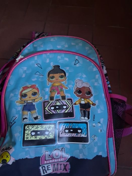 Mala escolar LOL