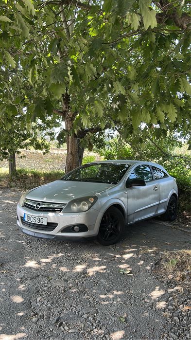 Opel Astra H GTC