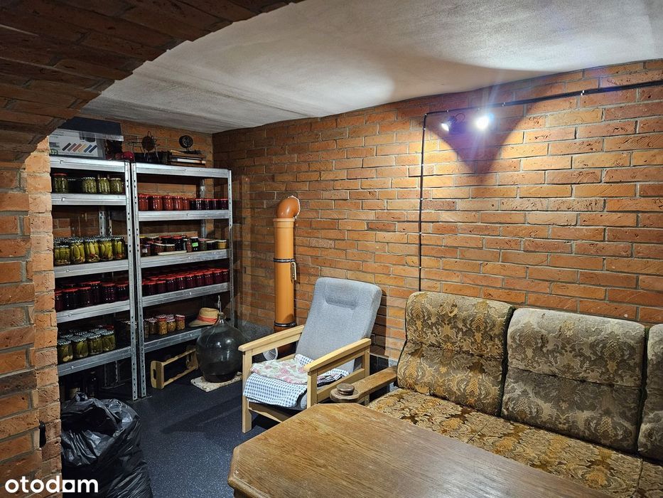 Lokal użytkowy - jedyny sklep w Krępie 63,98 m z piwnicą 29,65 m