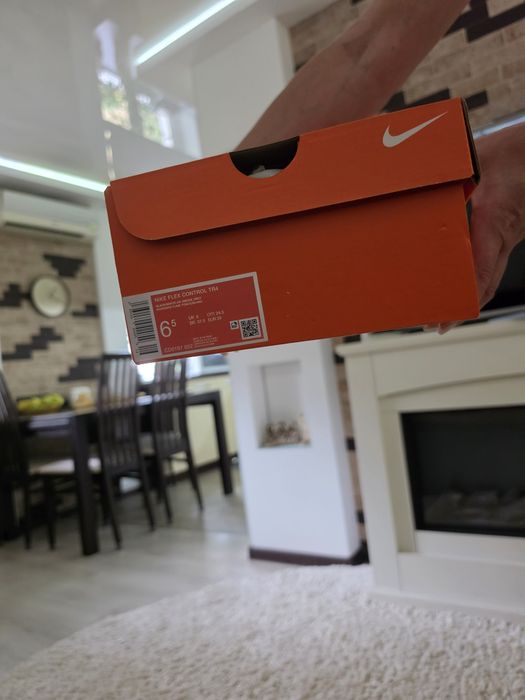 Кросівки NIKE  орігінал