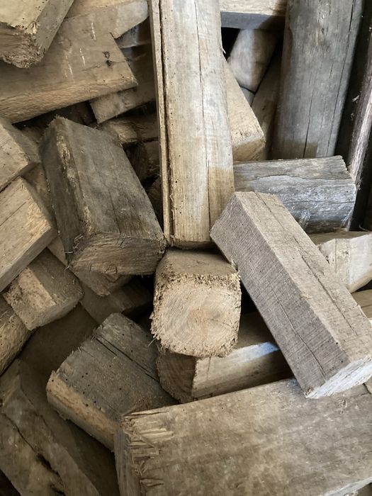 Madeira maciça cortada