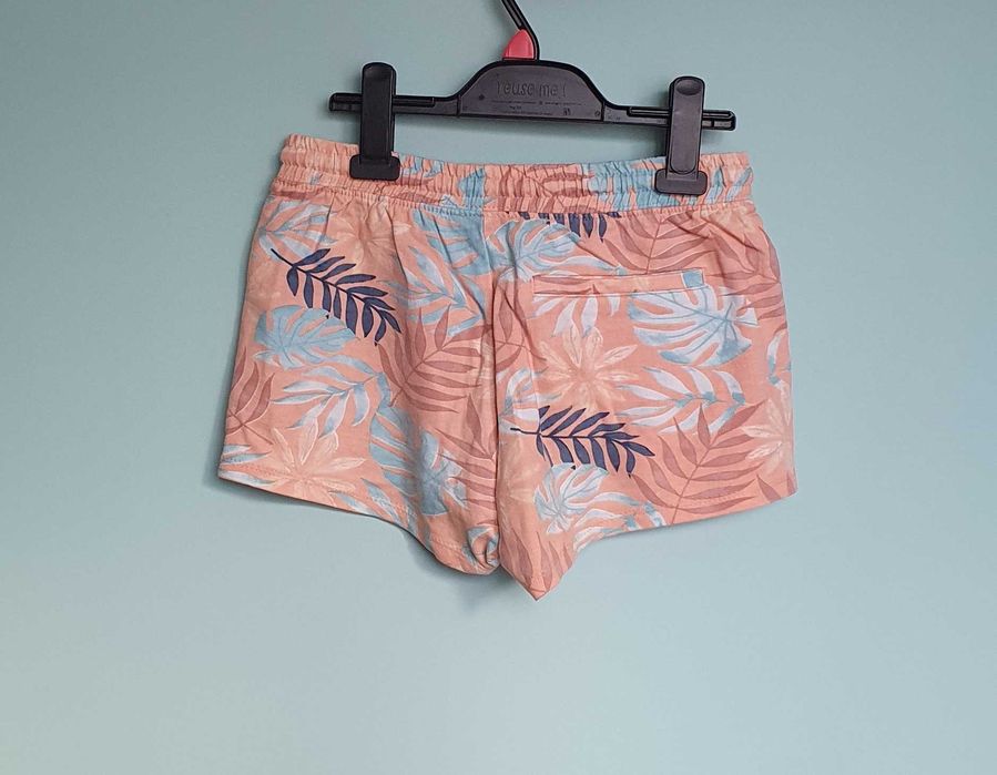 Szorty Destination, r.164 cm (13 - 14 lat), spodenki dziewczęce.