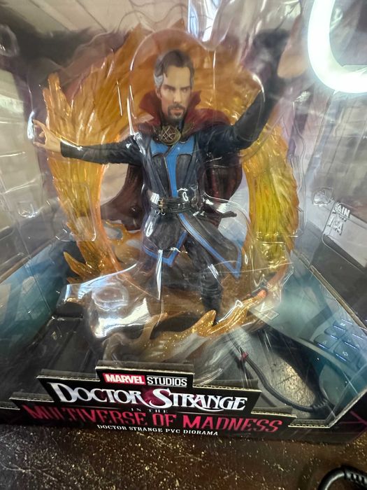 Figura  Marvel Gallery: Doctor Strange in the Multiverse of Madness