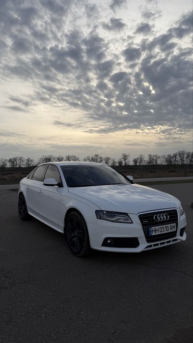 Audi A4 b8  2012