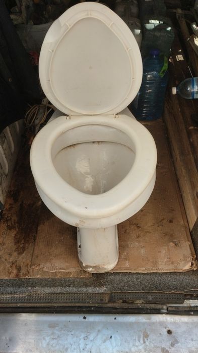 Унітаз для будівництва б/у.