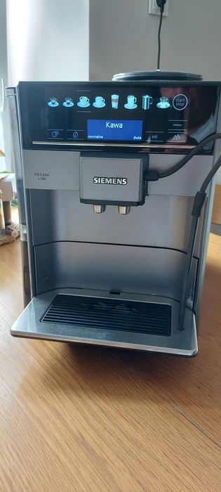 Ekspres Siemens EQ.6 plus s100