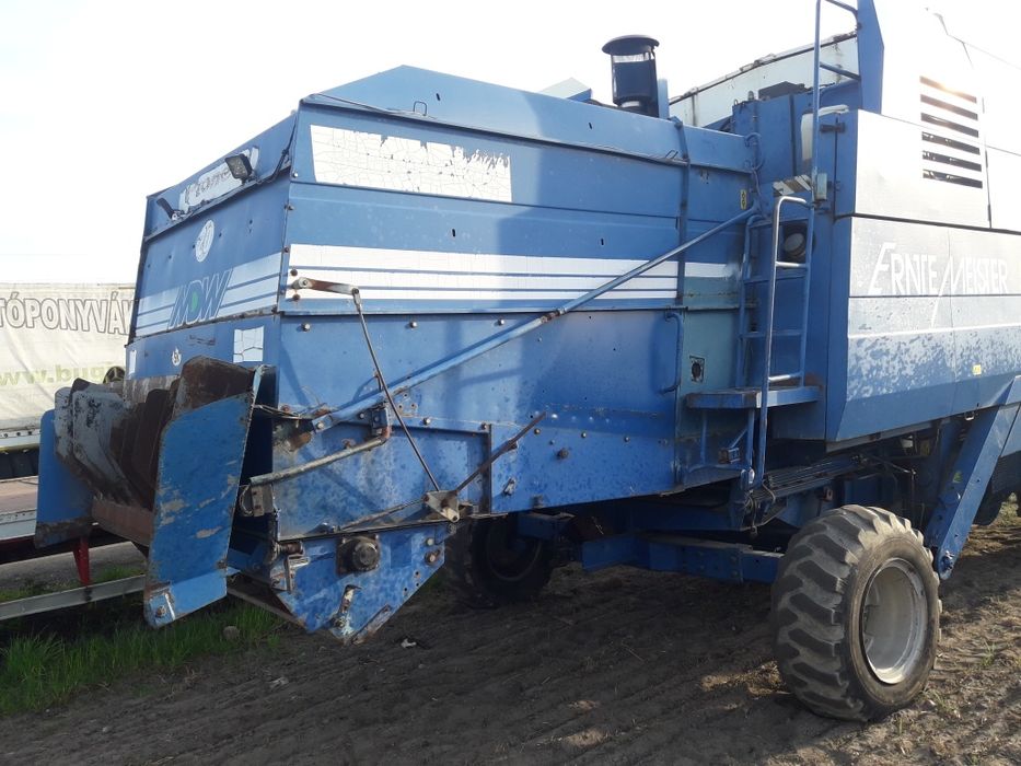 Kombajn MDW 527 Casse uszkodzony