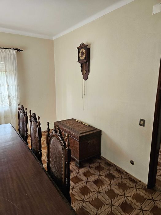 Mobília antiga sala de jantar