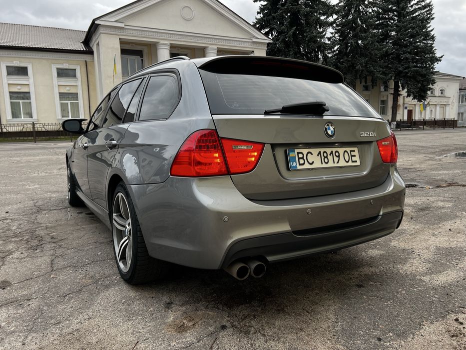 BMW 3 Series 2011 VIN WBAUU3C57BA542835 фото оголошення 7 з 14