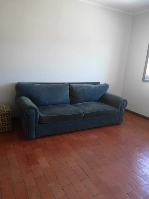 Conjunto Sofás / Sofá cama - Recolha em Braga