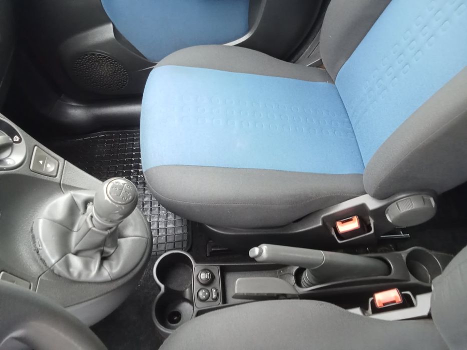 Fiat Panda II czerwony