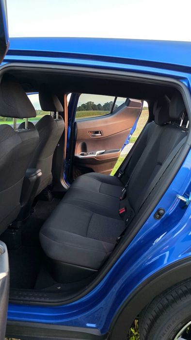 Toyota CHR C-HR 1.8 Hybrid 122KM 2017r Sport Selection Zarejestrowany