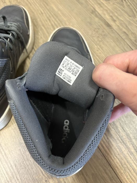 Високі кросівки Adidas Hoops 2.0 Mid (EE7856) | Розмір 40 (25 см)