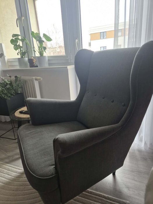 Fotel uszak w zestawie z bezowym pokrowcem