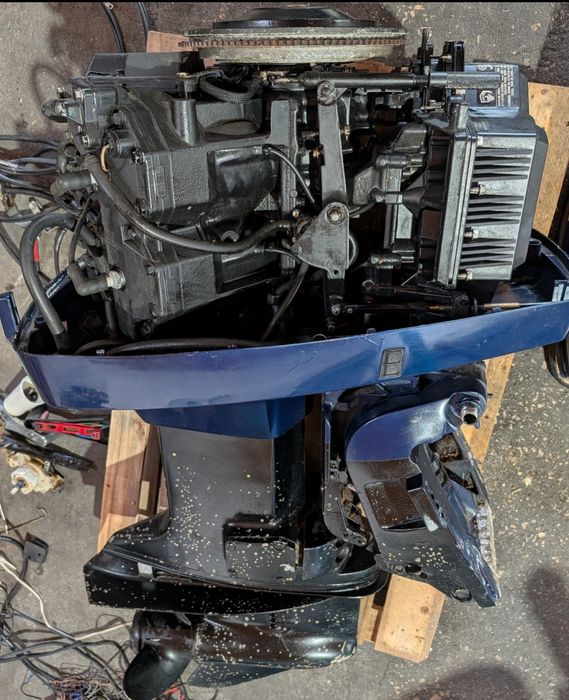 Motor EVINRUDE 2 T 120 HP V4 - RARIDADE - 61 hs
