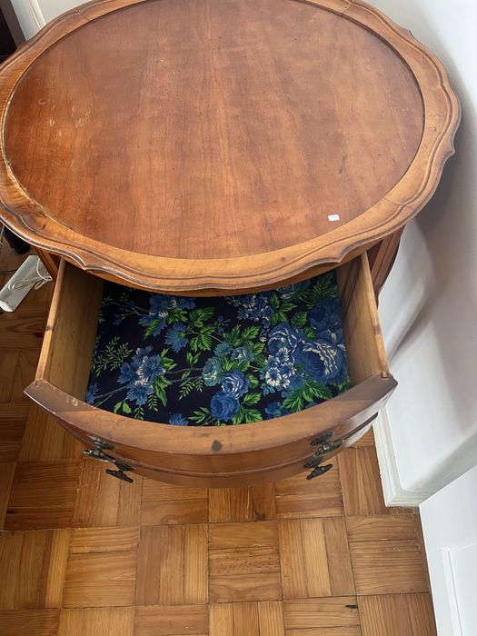 Mesa redonda madeira maciça de sala