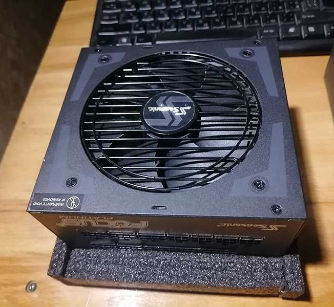 Блок питания Seasonic Focus PX-650 650W Platinum (SSR-650PX)