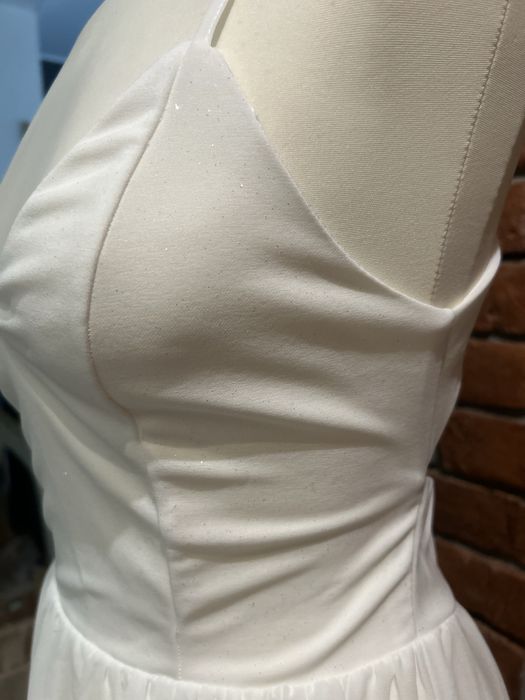 Zjawiskowa biała suknia Maxi z Odkrytymi Plecami elegancka ślub wesele