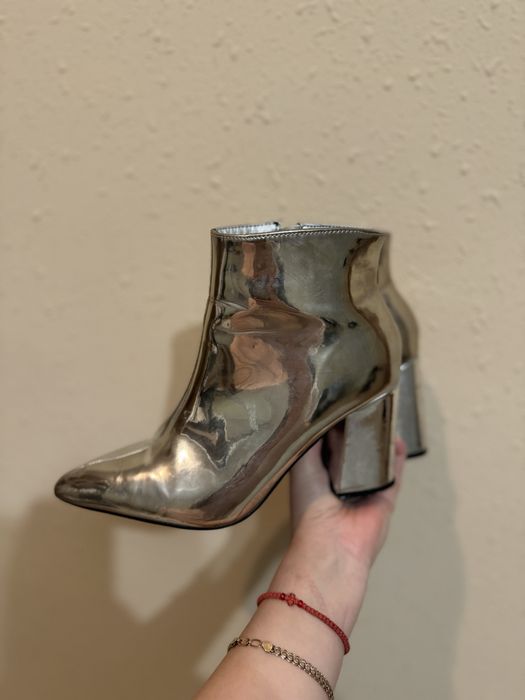 Стильні сапоги жіночі