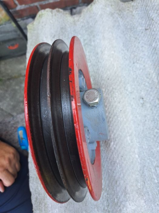 Koło pasowe dwu klinowe