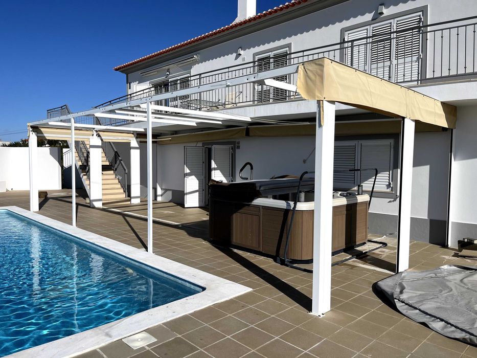 Toldo em excelentes condições