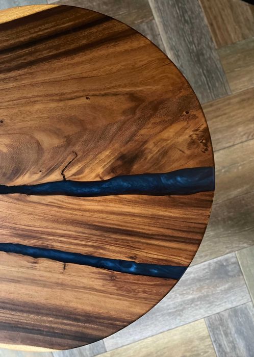 Stolik kawowy suar dąb orzech drewno niebieska żywica loft #106