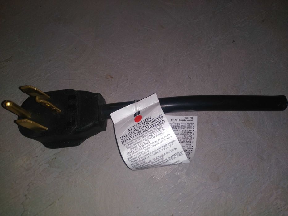 Вилки с кабелем NEMA для  американских генераторов и зарядных станций