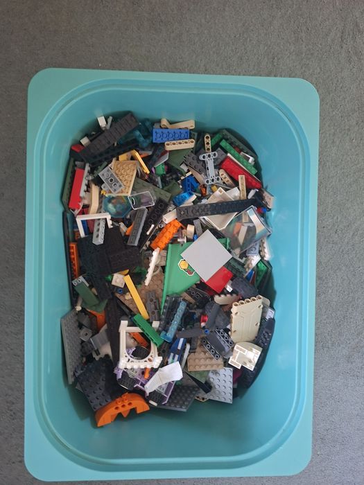 1 kg klocków Lego