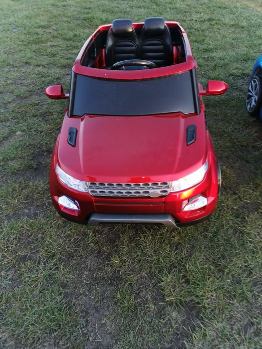 Samochodzik na akumulator Land Rover