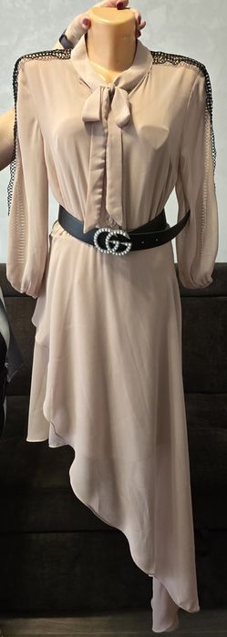 Жіноча коктейльна сукня. Розмір M