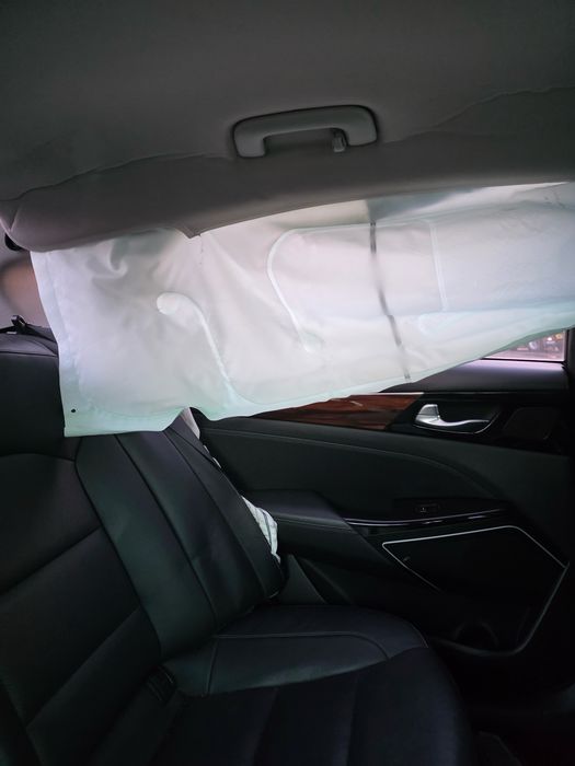 Kia k7  продам після ДТП