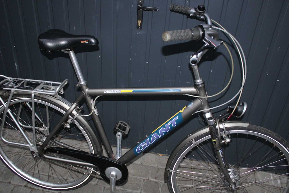 Rower miejski turystyczny GIANT Camaron rama ALU koła 28" Nexus 7-bieg