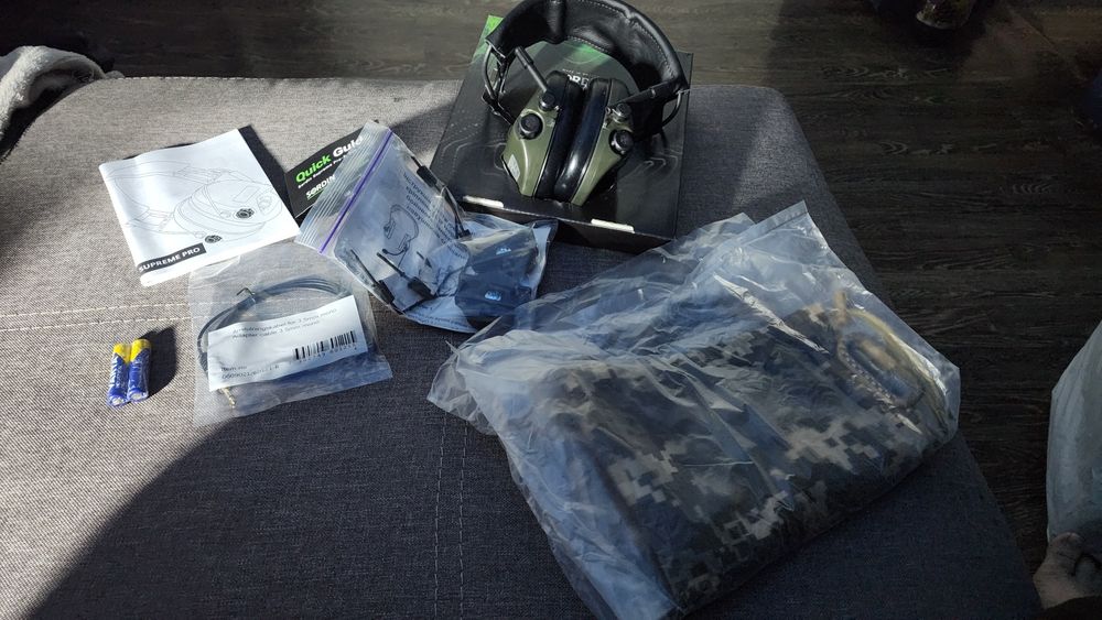 Навушники нові в упаковці