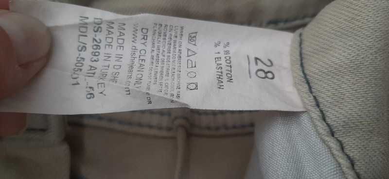 Jeansy zdobione beżowe Dshe r. 38