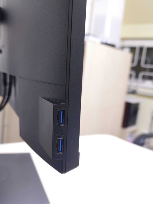 Монітор DELL P2720D 27" IPS 2560x1440