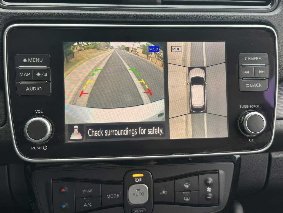 Nissan LEAF SL Plus      2020